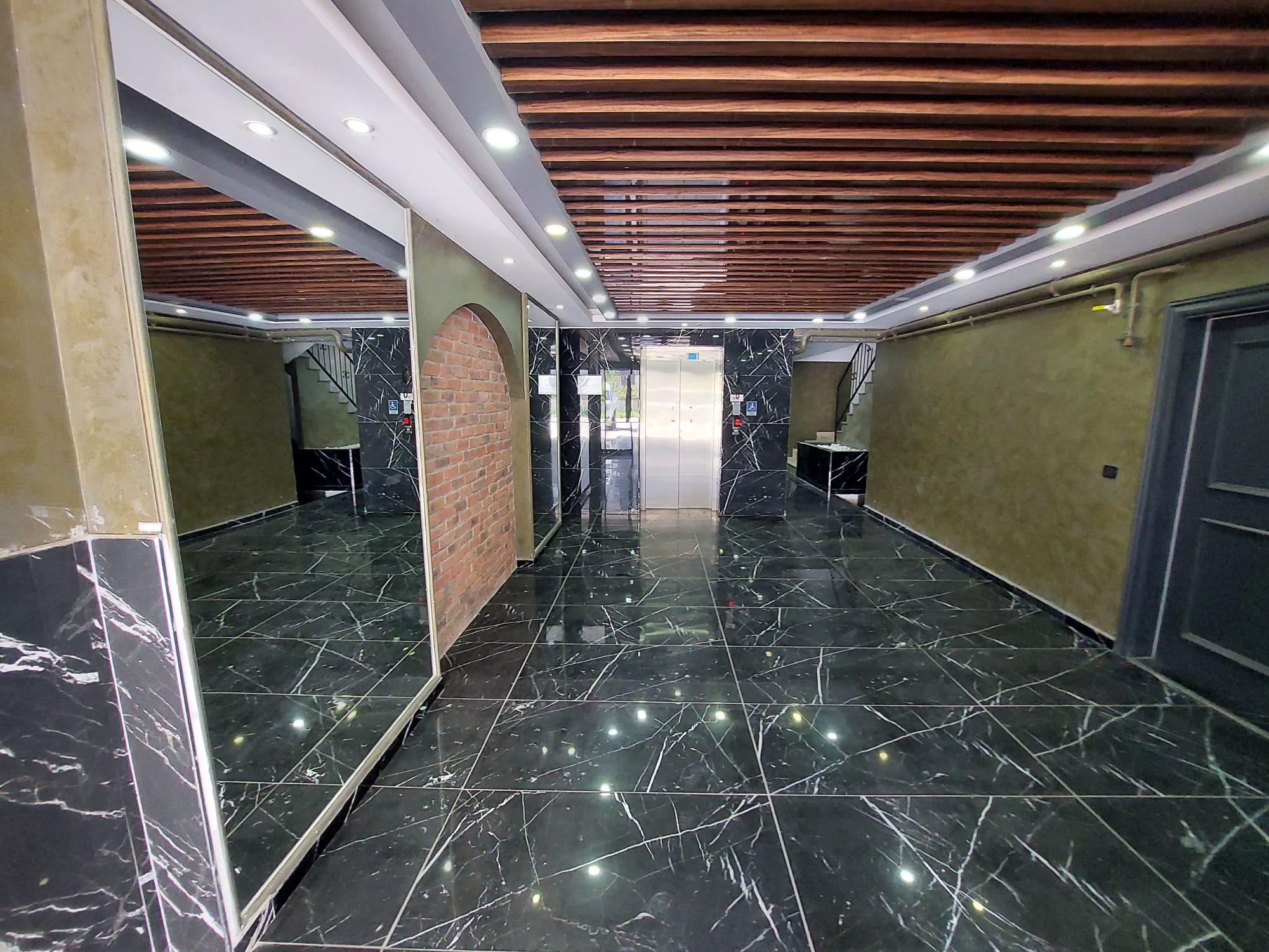 CUMHURİYET MAHALLESİ ARİS CİTY SİTESİNDE SATILIK 2+1  DAİRE